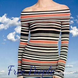 Free People Off Shoulder Knit Top Size M